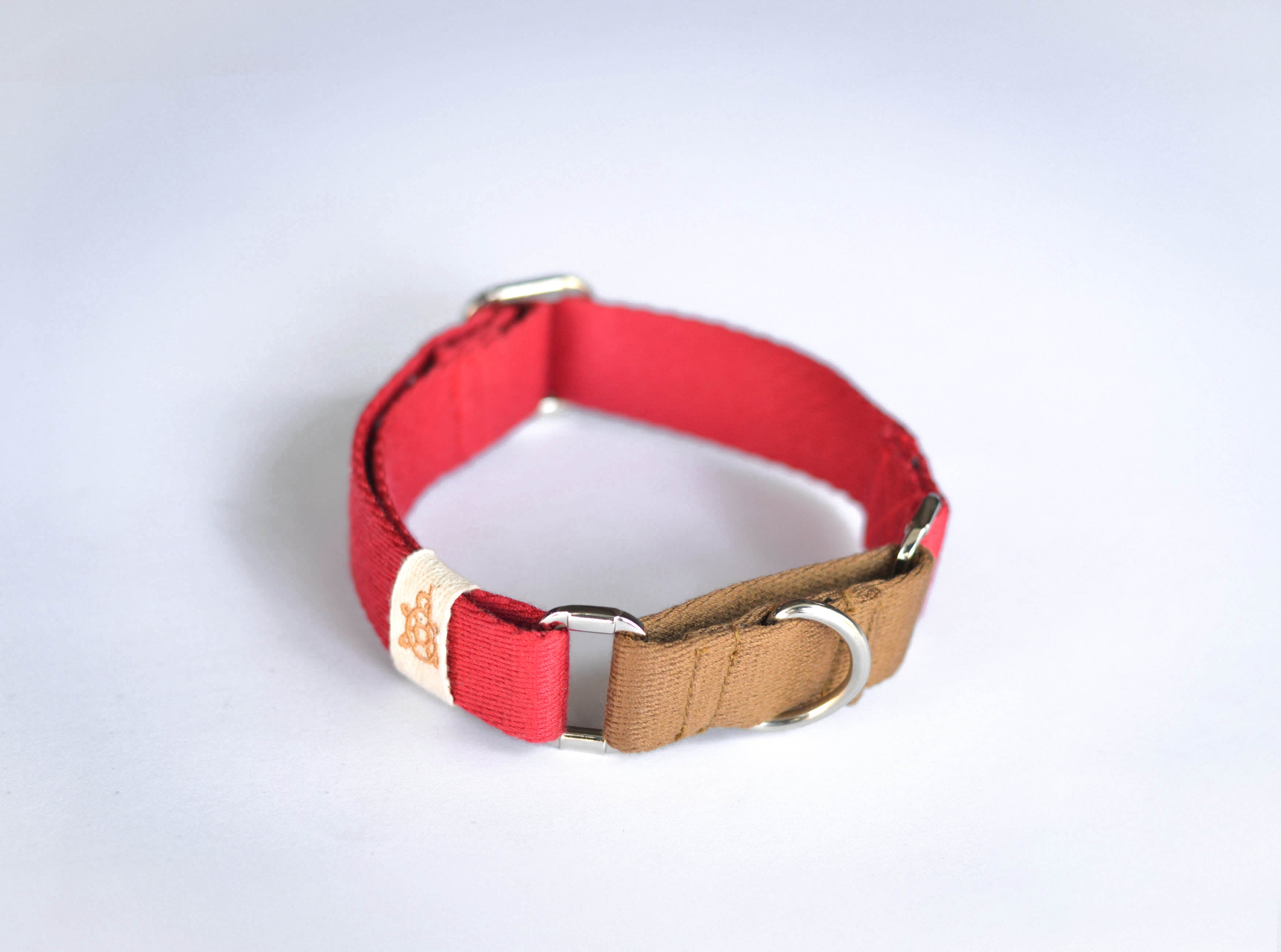 No Pull Pet Collar -  Red Tide