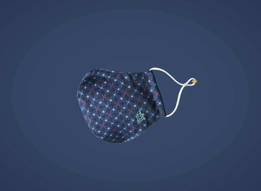 Turtle Mask 2.1 Navy Dots  is made with 100% cotton fabric, which makes our masks very durable, sustainable and fully biodegradable.